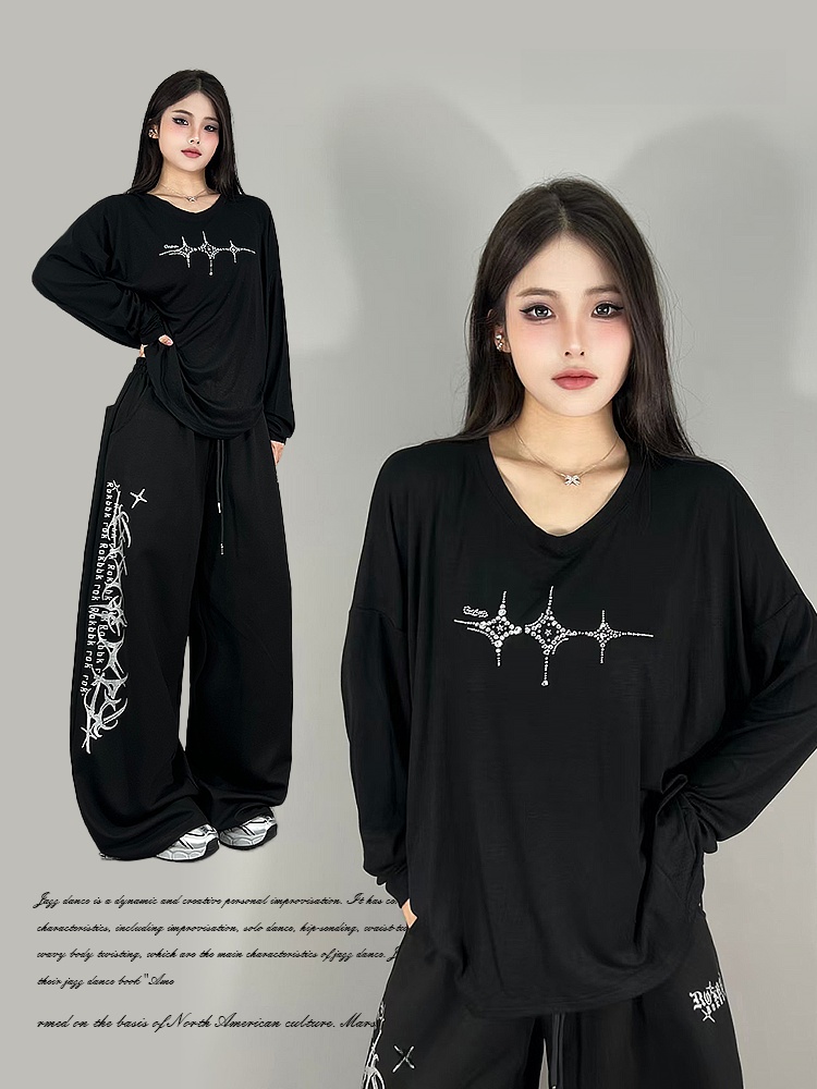 Streetwear Brand With A Logo - Свободная женская футболка с длинным рукавом