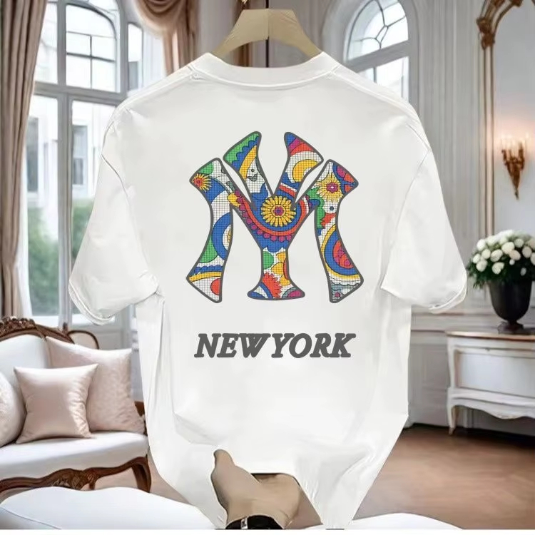 Футболка с классическим логоти – обзор и цена Streetwear Brand With A Logo